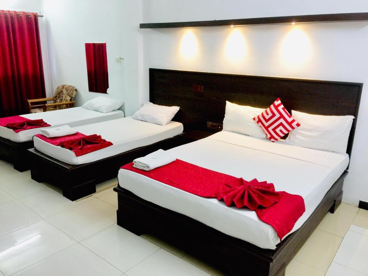 Hotel Nelly Vavuniya מראה חיצוני תמונה