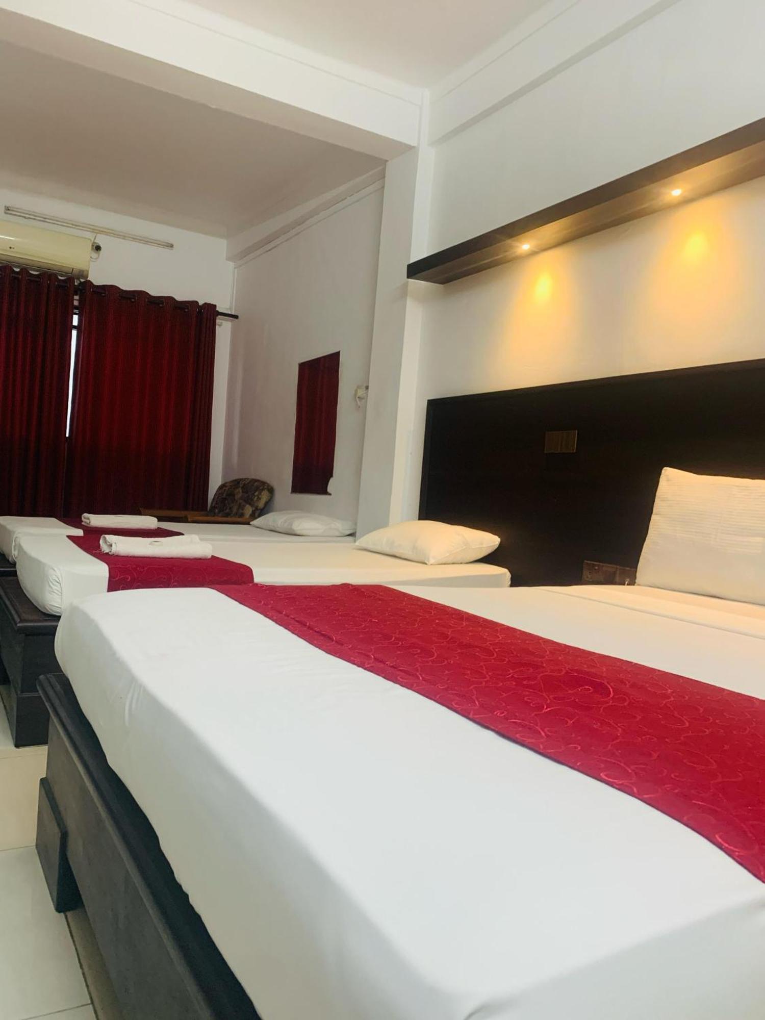 Hotel Nelly Vavuniya חדר תמונה