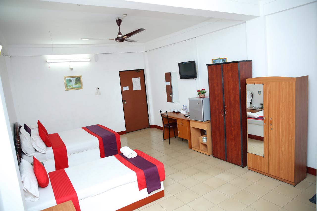 Hotel Nelly Vavuniya מראה חיצוני תמונה