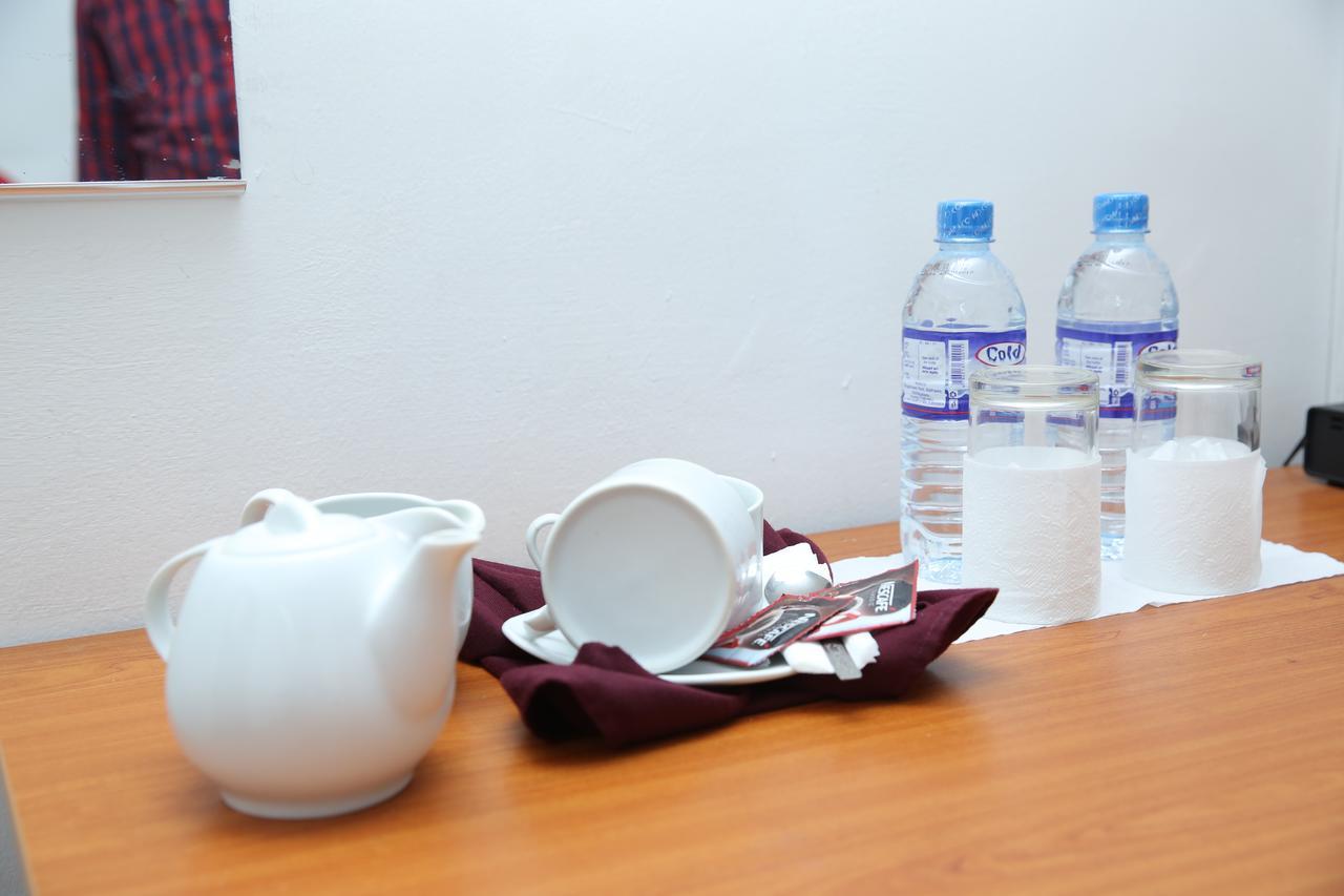 Hotel Nelly Vavuniya מראה חיצוני תמונה